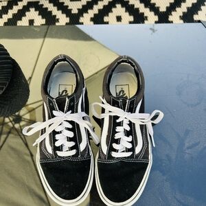Vans Womens Size 6